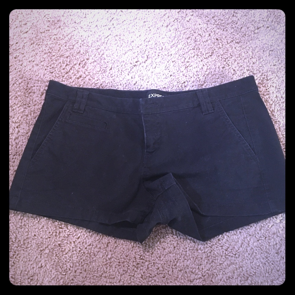 GUC: Express Shorts. Size 2. Black.